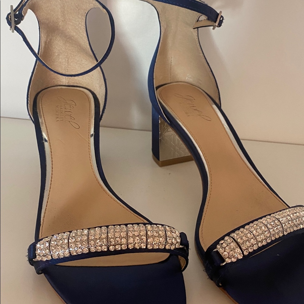 Jewel Badgley Mischka Navy Sandals - Picture 8 of 11